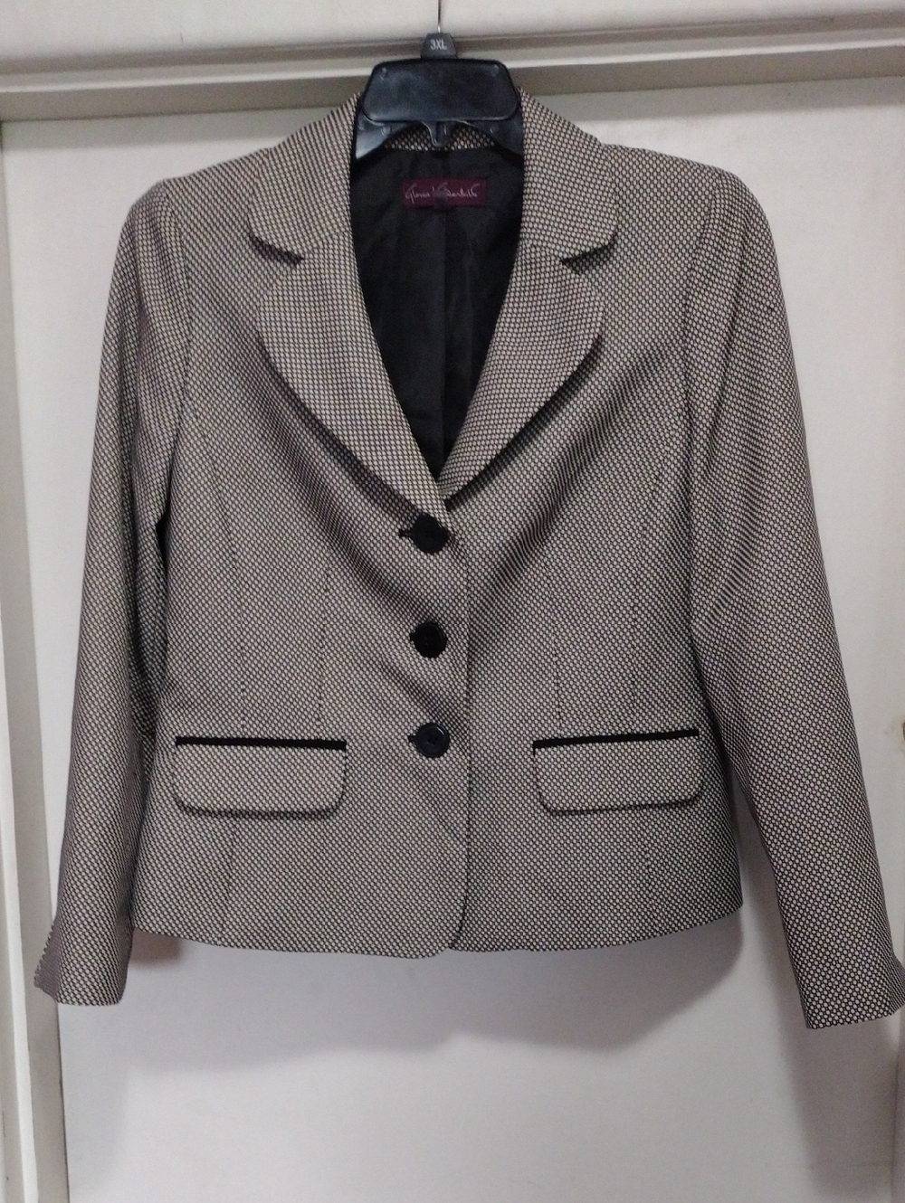 Gloria Vanderbilt Black & Cream Women's Blazer Size 10